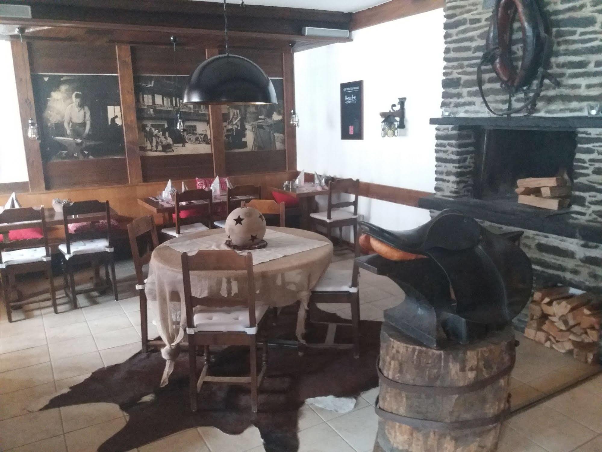 Hotel Schmitta Fiesch Dış mekan fotoğraf